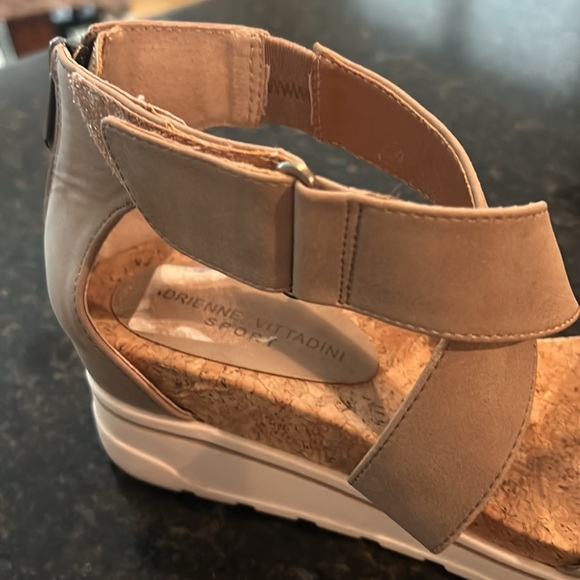 Sandals - Picture 4 of 7